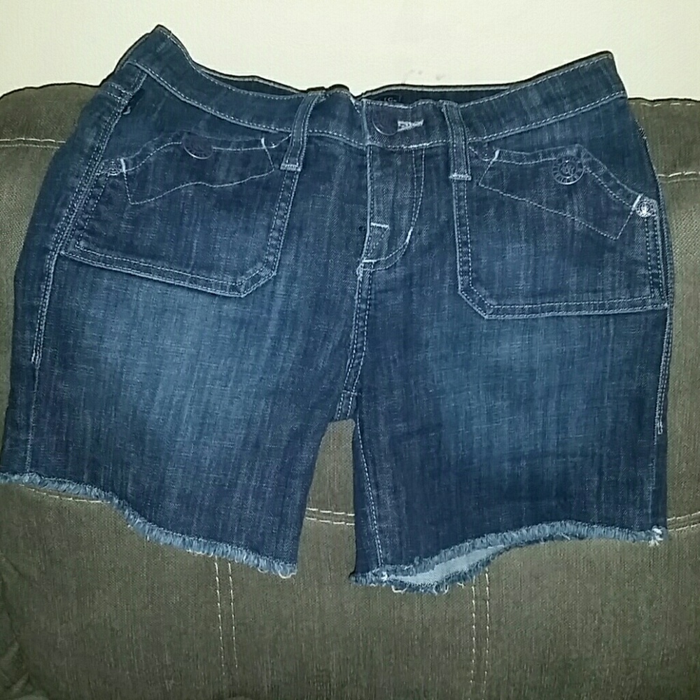 Rock & Republic Jean shorts size 0